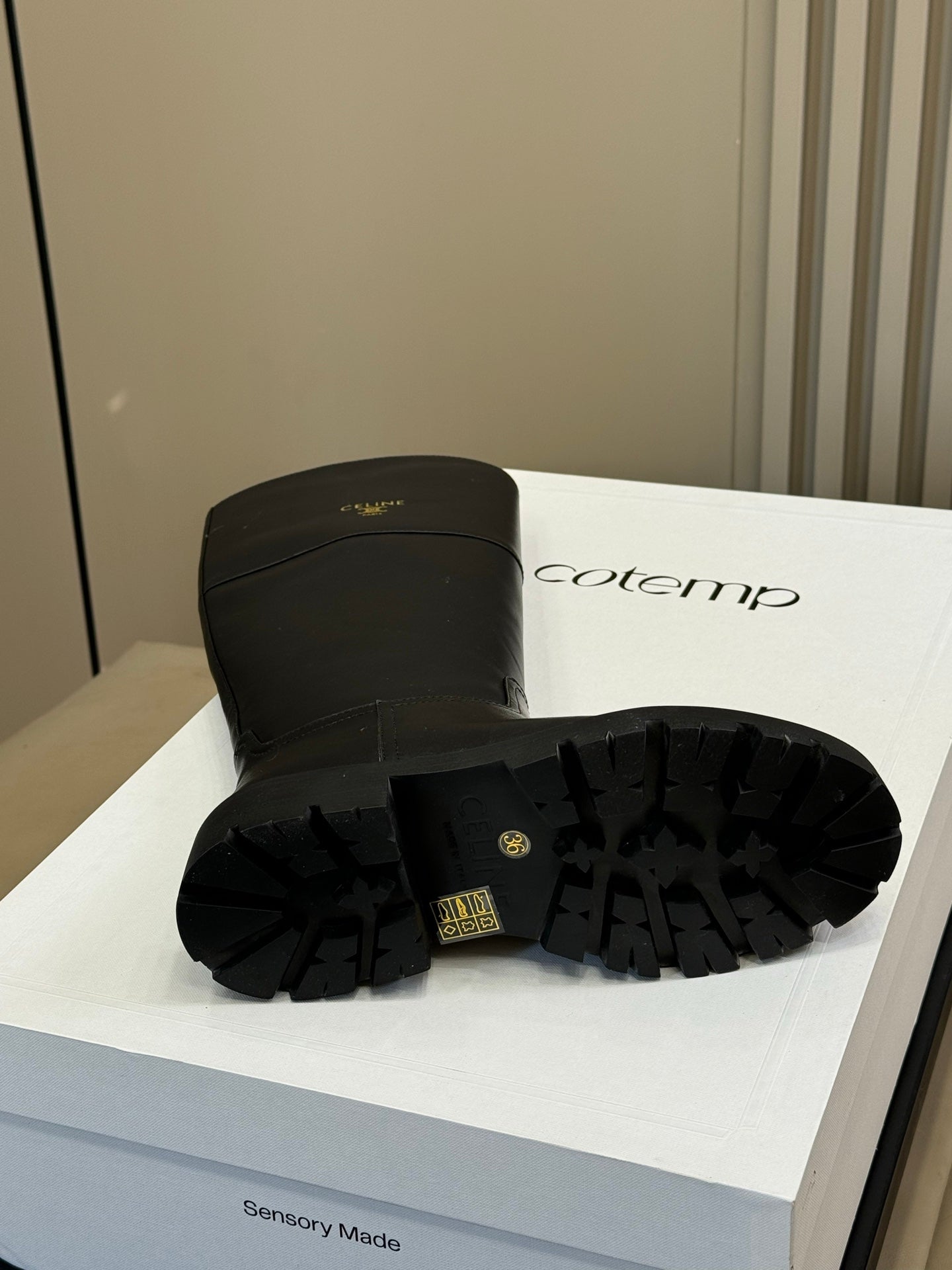 Gucci 2025 Arc de Triomphe Boot Black Calfskin 562168