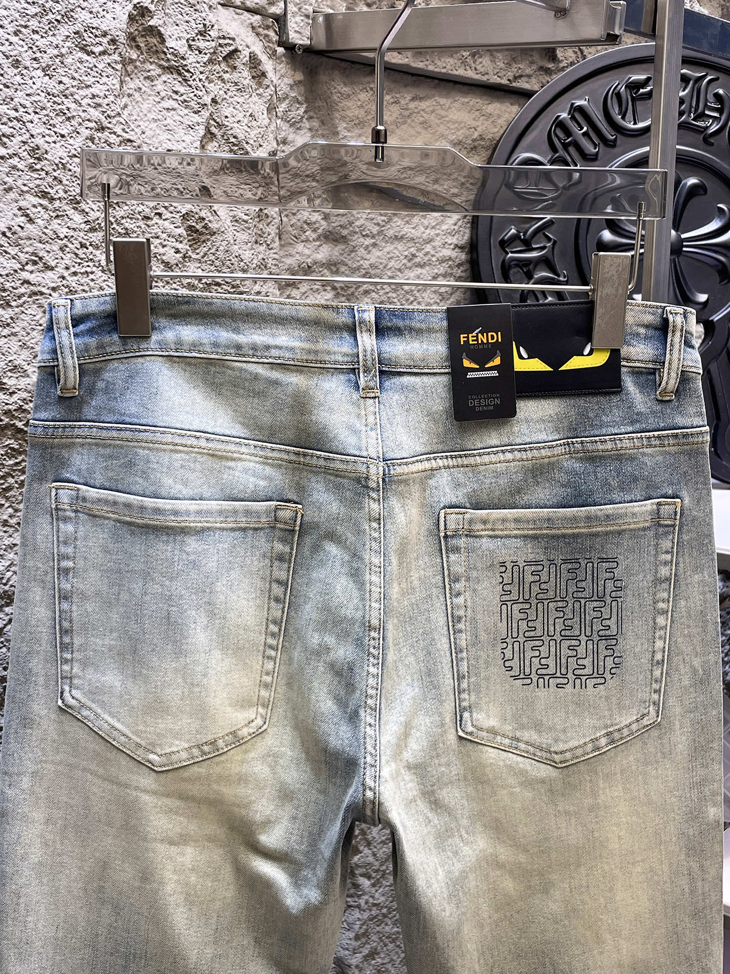 Fendi 2026 Men's Jeans Light Wash Denim 804370