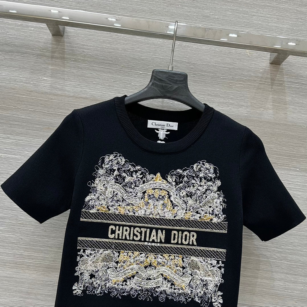 CD 25 Star Embroidery Knitted Short-sleeved Top Black Tencel Wool
