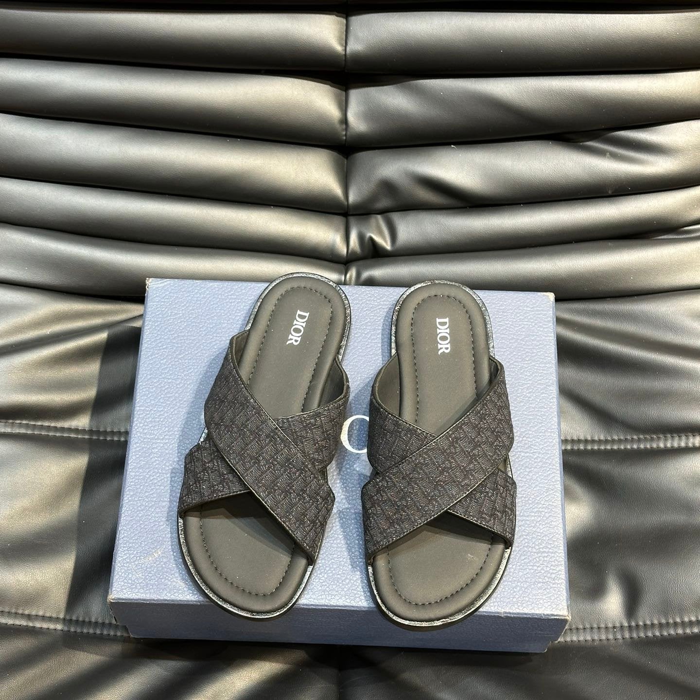 CD ALIAS SANDAL BLACK AND JUNIPER JACQUARD