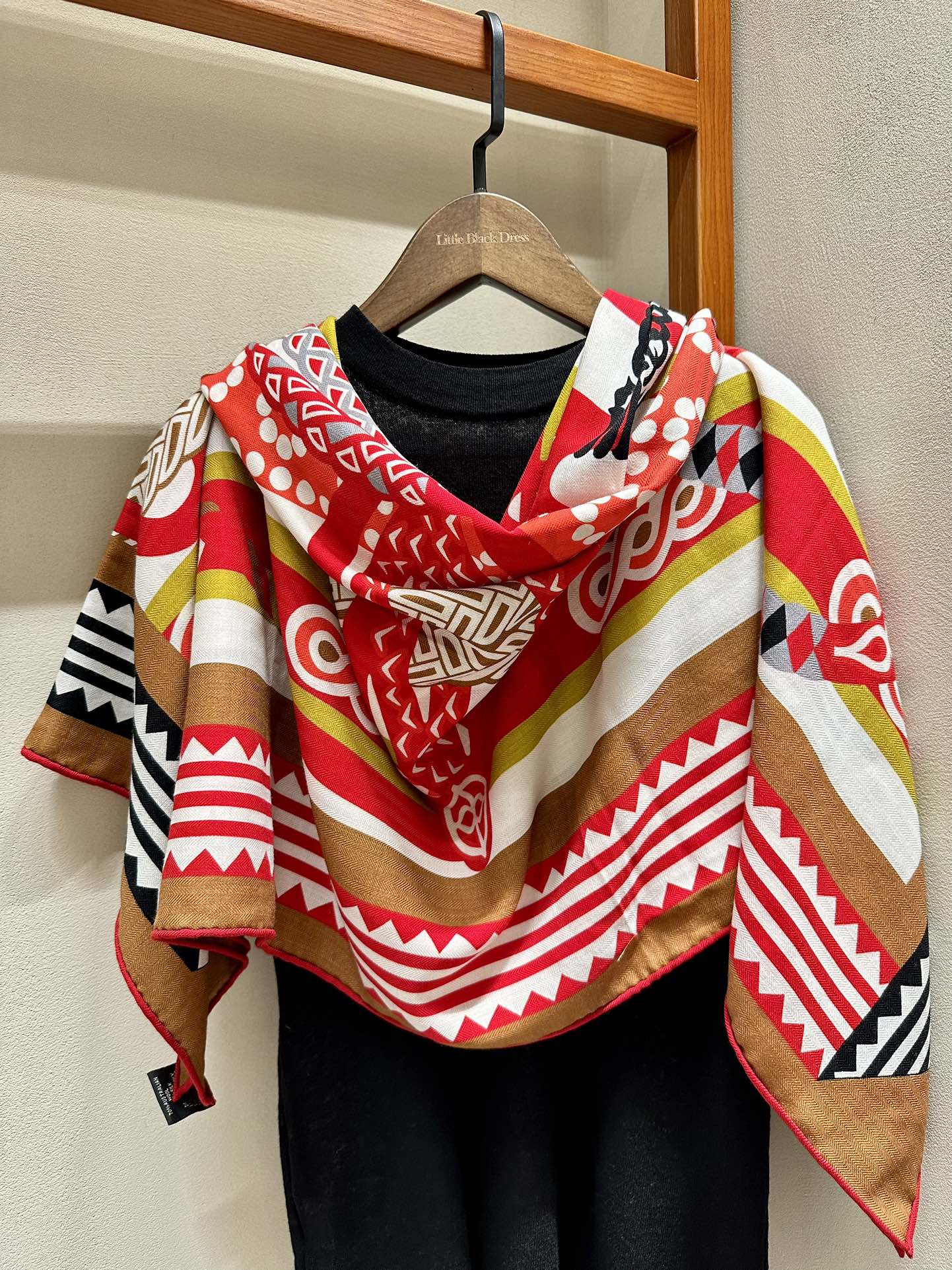 Fantaisie d'Etriers Shawl 140 CM Red Colorful Silk
