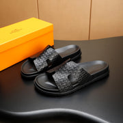 HM Men's Izmir Slide Black Cowhide 547362