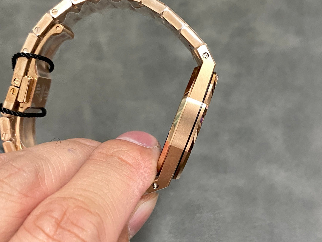 Audemars Piguet Royal Oak Lady 33mm Rose Gold