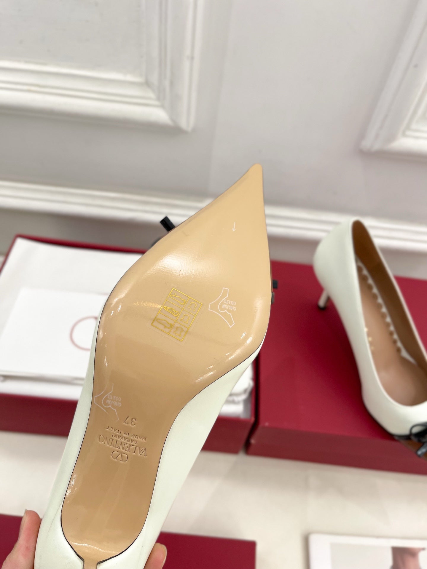 VT 25 Bepointy Pump 4.5cm White Blue Lambskin 325524